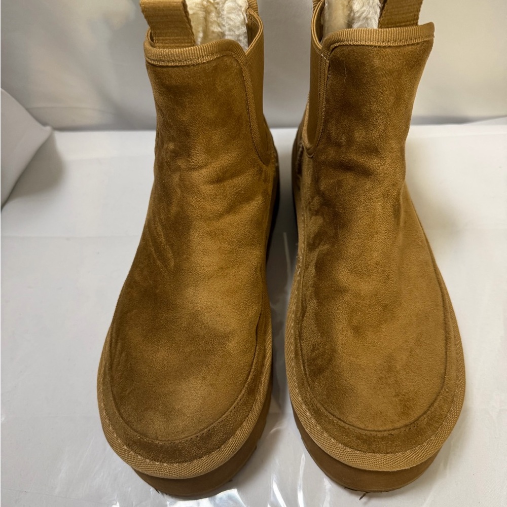 Chic Tan Suede Ankle Booties